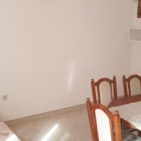 Anka Andreskic Lopar Ruang foto